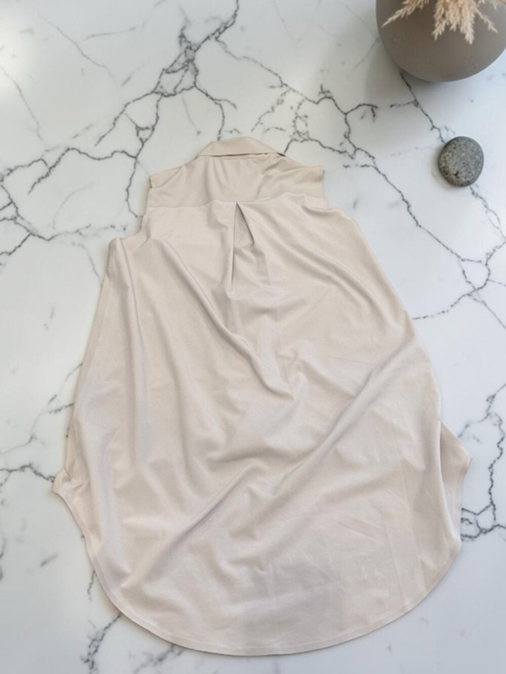 ATHLETA Urbanite Sleeveless Button Up Assym Collar Shirt Women's Size Small - Picture 6 of 9